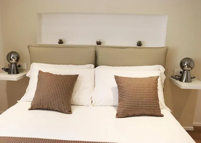 Гостевой дом The Sisters 4*